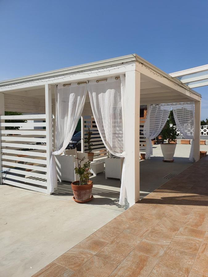 Luxury Casello 28 Affitti Brevi Marconia Εξωτερικό φωτογραφία