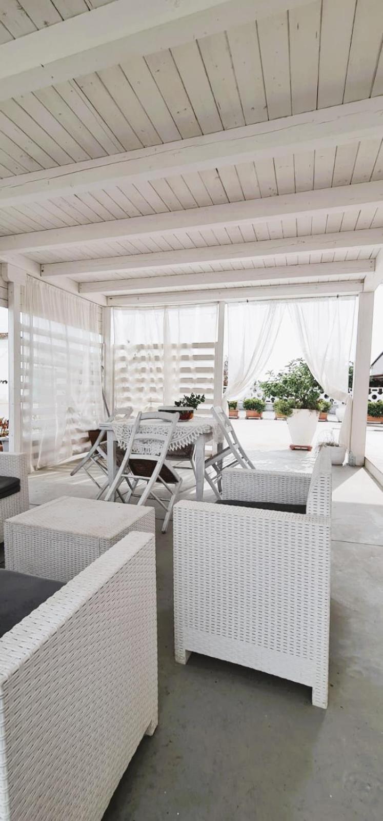 Luxury Casello 28 Affitti Brevi Marconia Εξωτερικό φωτογραφία